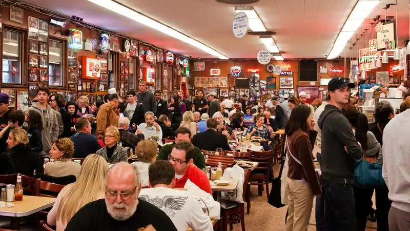 Imagen del artículo: ¿Por qué la operación de tu restaurante se siente caótica? (y cómo solucionarlo)